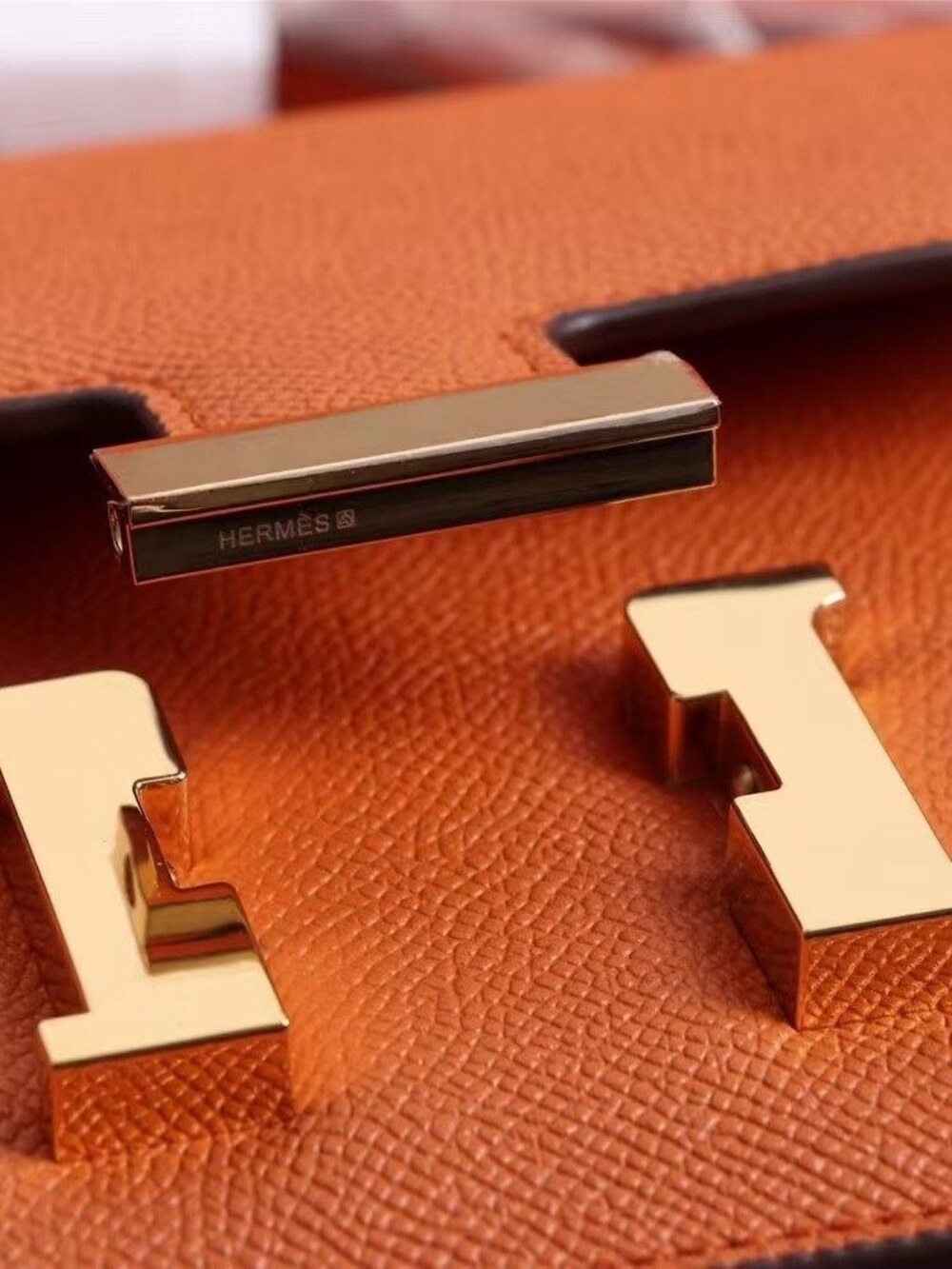 Hermes Palladium Hardware Constance Crossbody in Gold Grained Epsom Leather - Picture 6 of 8